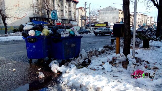 چرا زباله ها در شهر جمع آوری نشده اند؟