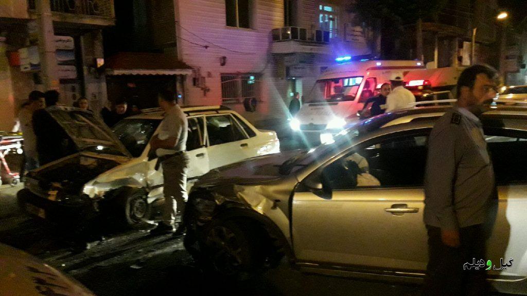 رئیس پلیس راهور رودسر خبر داد: تصادف شدید ۳ خودروی سواری در رودسر و مصدومیت ۴ نفر