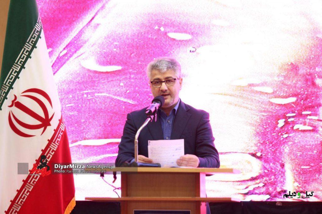 اظهارات جنجالی ابراهیم اخوان در جمع خبرنگاران؛  از کنایه به نماینده ۴ دوره ای و فرماندار سابق تا شهرداری که ۶ فقره چک در وجه خودش صادر کرد!