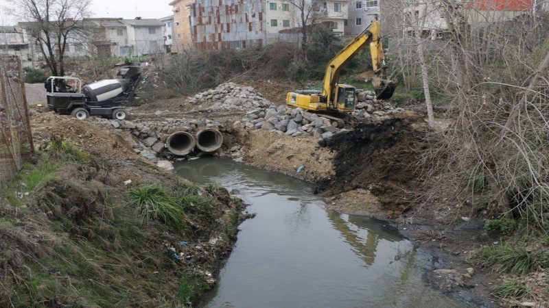 ساماندهی بستر و حریم رودخانه در لاهیجان