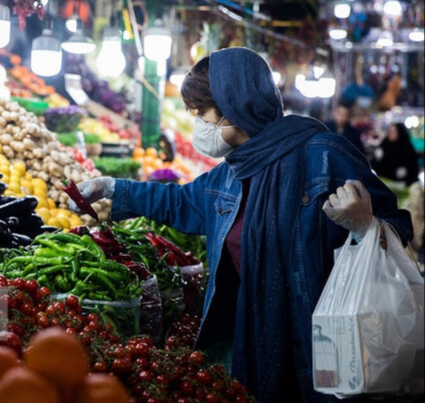 معاون علوم پزشکی گیلان: یک نفر از اعضای خانواده خریدها را انجام دهد/ امسال خانه تکانی نکنید