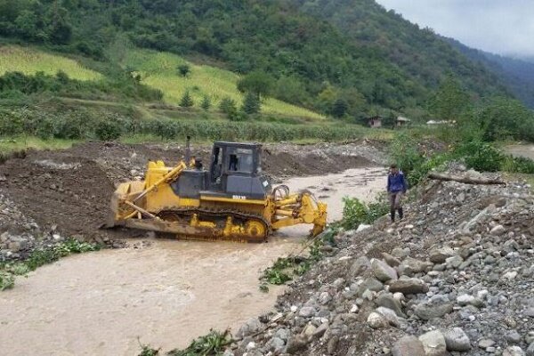 معاون دادگستری گیلان عنوان کرد: صدور مجوز برداشت شن و ماسه در گیلان با دستور دادستان ها