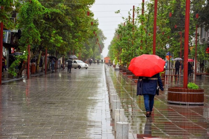 کارشناس هواشناسی گیلان خبر داد: بارش باران و رگبار پراکنده در گیلان | ورود سامانه بارشی جدید از روز شنبه