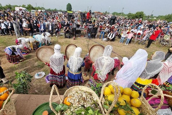 مدیرکل میراث فرهنگی گیلان عنوان کرد : درآمد ۲۰۰ میلیاردی جشنواره های گردشگری در گیلان