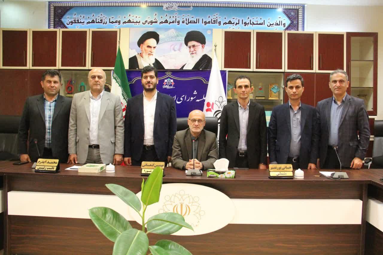 بهمن کنعانی ، رئیس شورای شهر لاهیجان استعفا داد