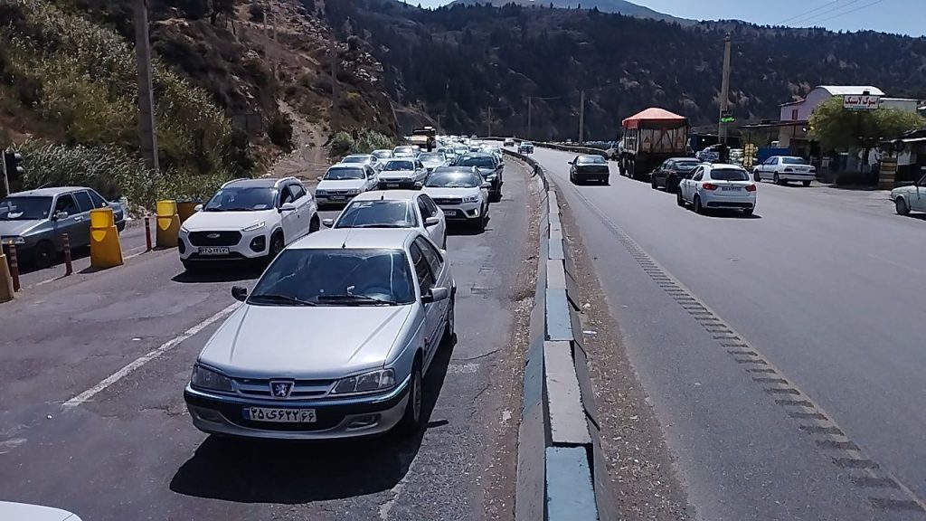 رئیس پلیس راه گیلان اعلام کرد: ترافیک روان در ورودی‌های گیلان؛ ۳۴۷ هزار خودرو وارد استان شد!