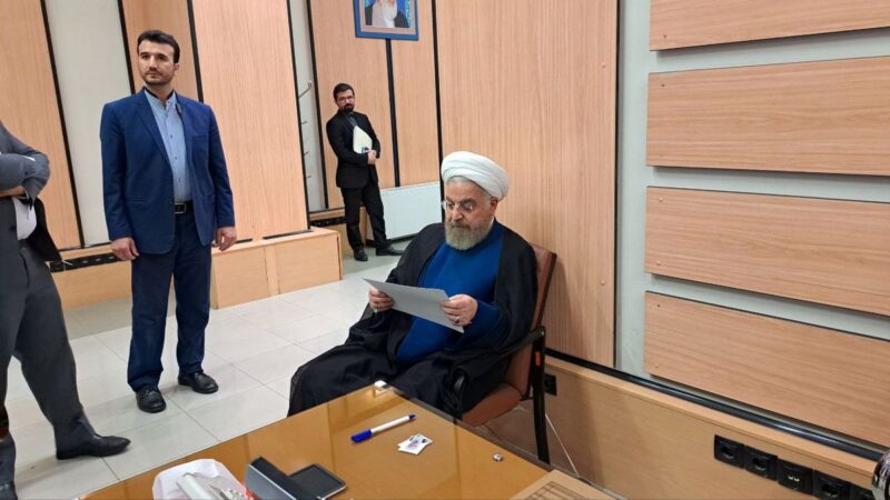 ثبت‌نام حسن روحانی برای انتخابات خبرگان رهبری ، کیهان را شاکی کرد؛ شوخی گستاخانه‌ای است!