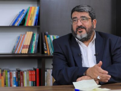 نیروی نظامی ما نباید پیام صلح بفرستد؛ اگر فردی نظامی احساس می‌کند که به ادبیات دیپلماتیک علاقه دارد باید یونیفرم خود را درآورد و برود دیپلمات شود