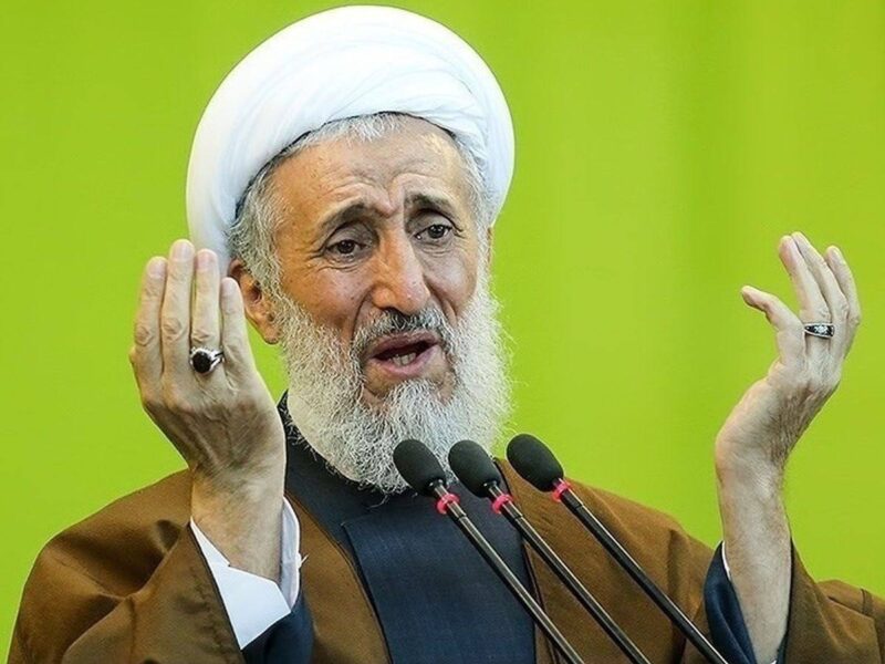 وقتی آقای رئیسی، رئیس قوه قضائیه بود، به من می گفت یک حدیث بخوان؛ گاهی با یک حدیث منقلب می‌شد و از من می خواست مطلب معنوی به او بگویم