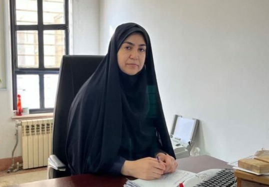 یک بانوی اهل سنت سرپرست بخشداری اسالم شد