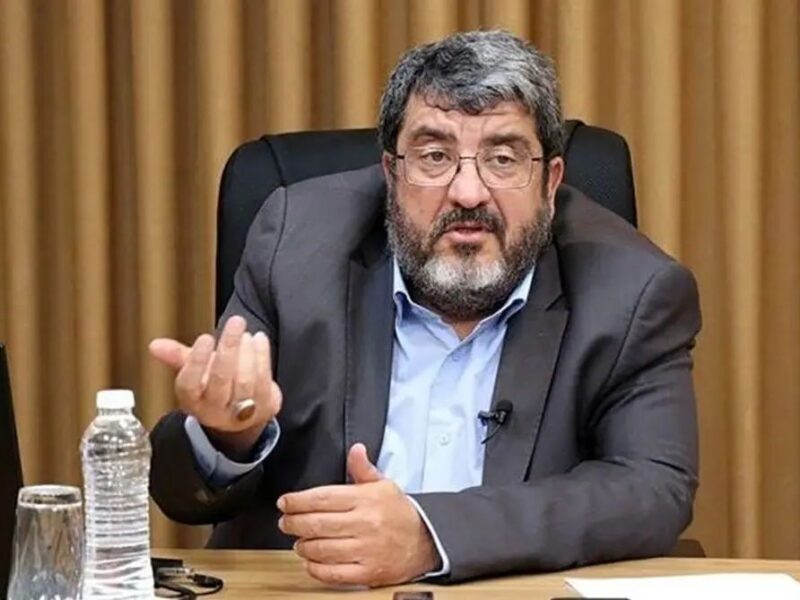 باید از کسانی که [با مذاکرات] مخالفت می‌کنند خوشتان بیاید، زیرا طرف مقابل فکر می‌کند که یک سری افراد حزب‌اللهی وجود دارند که آمادگی کار‌های خیلی تند را دارند | نگران تندرو‌ها نباشید، به کشور کمک می‌کنند