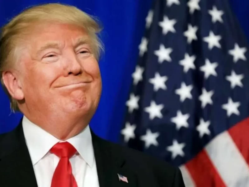 ترامپ یک بیمار روانی است، او دچار نارسیسیسم است