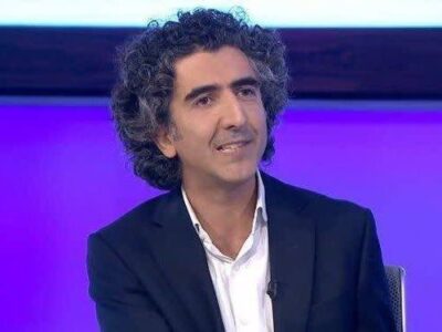 از خودتان نمی پرسید چرا این چهره رسانه ای اپوزیسیون طرفدار شما شده است؟