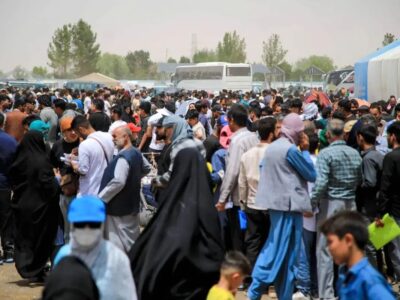 مخالفان اخراج مهاجران افغانی یا ساده‌لوح‌اند یا کاسب/ این تصمیم کاملا منطقی است