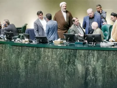 تندروها نمی‌توانند آرام بگیرند و از هیچ اقدامی جهت تحریک مردم فروگذار نمی‌کنند