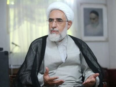 برخی از مسئولین طلبکارانه درباره کمبودها به مردم می‌گویند «نخورید و ریاضت بکشید»!