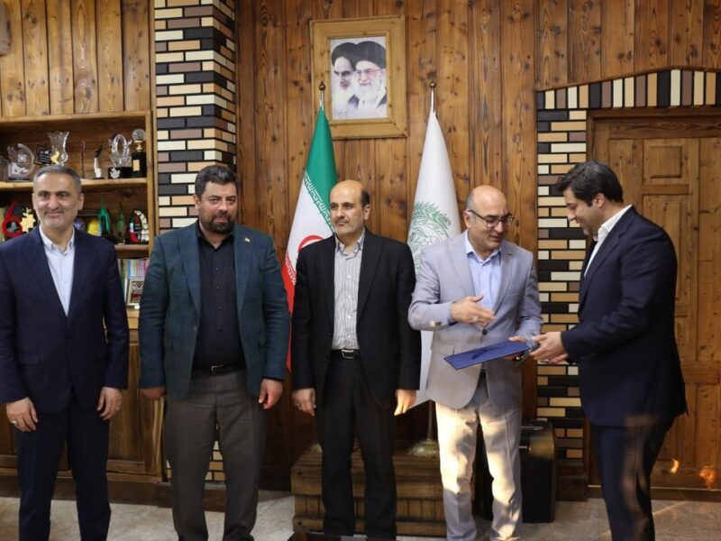 شهردار لاهیجان رییس شورای سیاست گذاری جشنواره تئاتر خیابانی شهروند شد