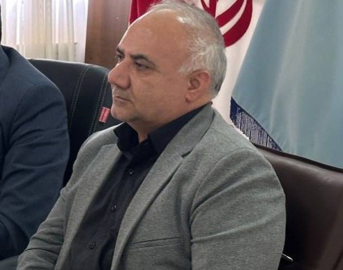 خبرنگاران را به‌عنوان “مدعی العموم دوم شهرستان” می‌ دانم
