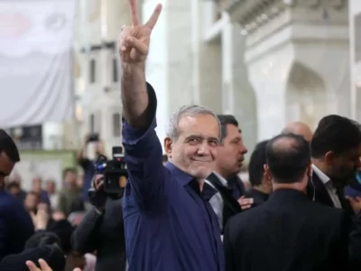 پزشکیان مانند احمدی نژاد نیست که خودش را ژنرال بداند و بقیه را سرباز