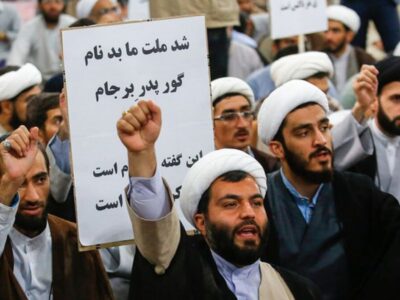 تندروها فراتر از یک جریان سیاسی اند؛ آنها پشتوانه امنیتی،اطلاعاتی و اقتصادی دارند