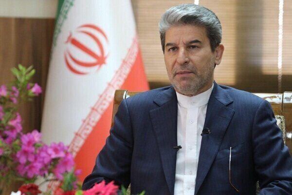 پزشکیان با کسب اجازه از رهبری می تواند با سران قدرتهای غربی گفت و گو کند