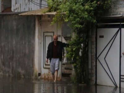 بندرانزلی به شرایط عادی بازگشت | مشکل آبگرفتگی خانه ها پس از بارندگی شدید حل شد