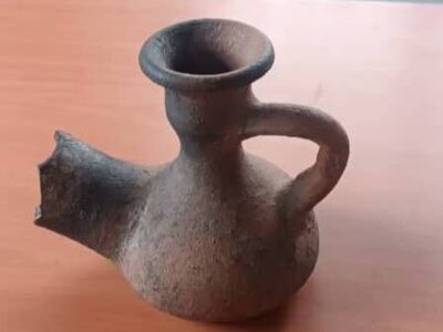 کشف شی‌ء سفالی دوران قاجار در رودسر