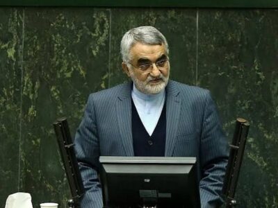 ۷۰ درصد از مشکلات اقتصادی کشور ناشی از «تحریم‌های داخلی» است