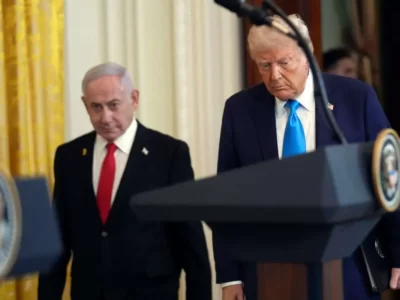 ۶۰ درصد آمریکایی ها، ترامپ را سگ نتانیاهو می‌دانند