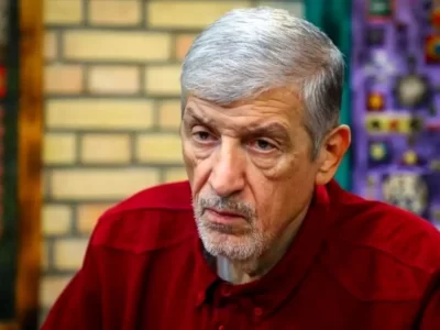 همان‌ تندروهایی که به سفارت‌ها یورش بردند و چهره‌ی کشور را در جهان مخدوش کردند، امروز پشت طرح اتاق وضعیت حجاب هستند
