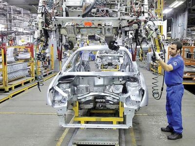 تا وقتی قدرت ذینفعان از بین نرود، صنعت خودروسازی اصلاح نمیشود