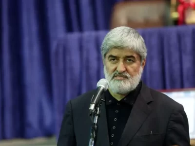 تسخیر سفارت آمریکا آسیب زیادی به انقلاب زد