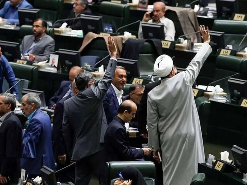 این مجلس واقعا عصاره فضائل ملت است؟ | نظارت استصوابی با خانه ملت چه کرد؟