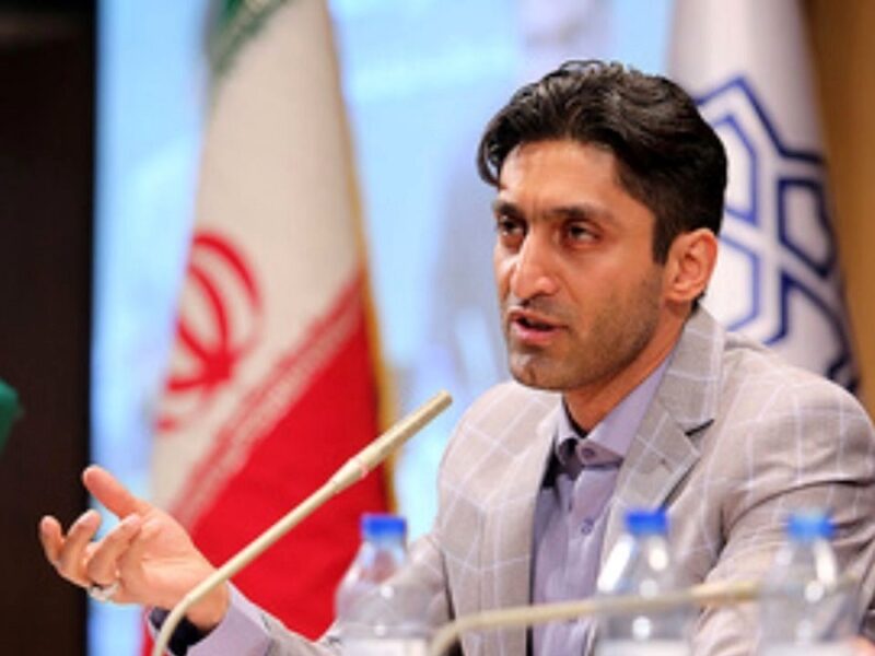 تأسیس اندیشکدههای سیاسی در کشور، هدررفت بیتالمال است