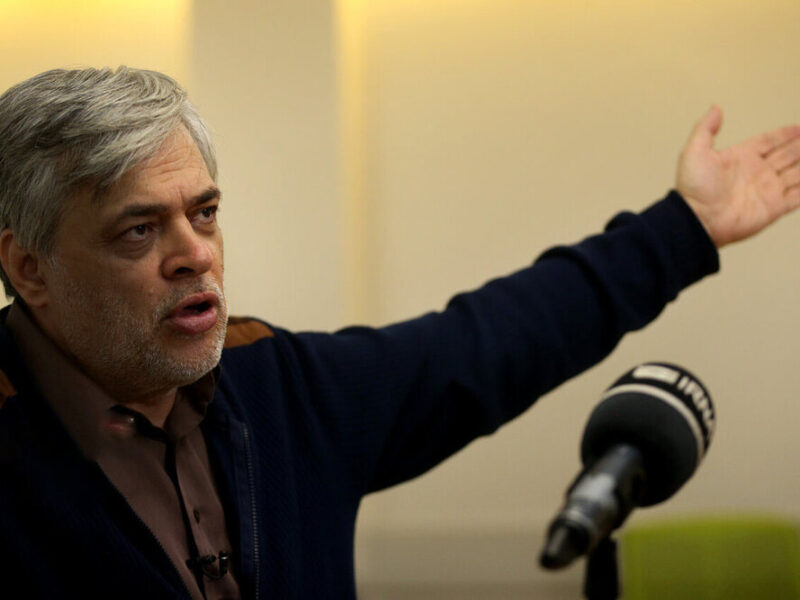 تحریم نعمت است البته برای دورزنندگانش | شارلاتان‌ترین کاسبان تحریم ۲۵ درصد زیر قیمت نفت می‌فروشند