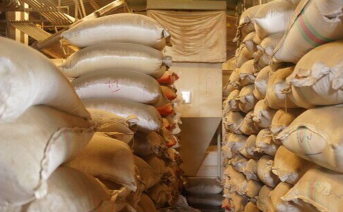 کشف بیش از ۱۳ تن برنج احتکار شده در لنگرود