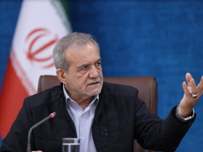 اگر فکر کنیم عقل کل هستیم، سند مرگ خود را امضا کرده ایم