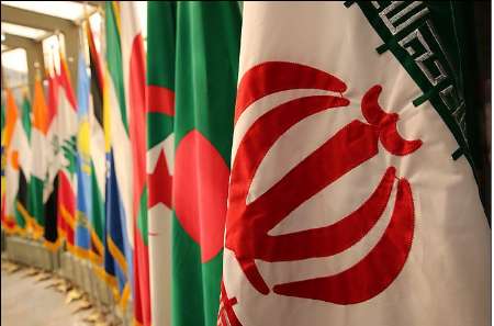 نمی‌توان برای همیشه در بحران ماند و رجزخوانی کرد؛ در سیاست خارجی چاره اندیشی کنید