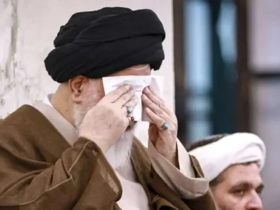 هر چه به صخره‌ها و قله نزدیک‌تر باشید، مسیر سخت‌تر می‌شود؛ ما اکنون به صخره‌ها رسیده‌ایم