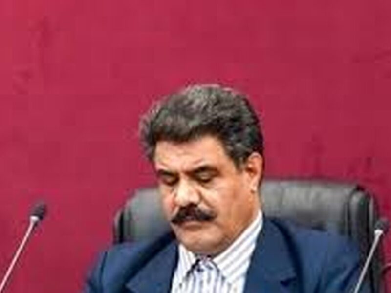 حمله تند روزنامه اطلاعات به یکی از مسئولان وزارت اقتصاد بخاطر توهین به عزاداری برای جانباختگان حوادث اخیر