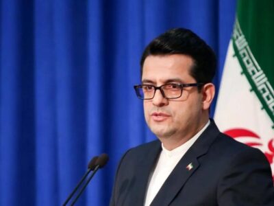 برخی تواضع پزشکیان را دستمایه دعوای جناحی میکنند