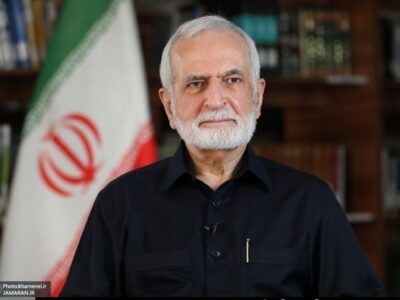 کمال خرازی در حمله دشمن مجروح شد/ همسر دکتر خرازی به شهادت رسید