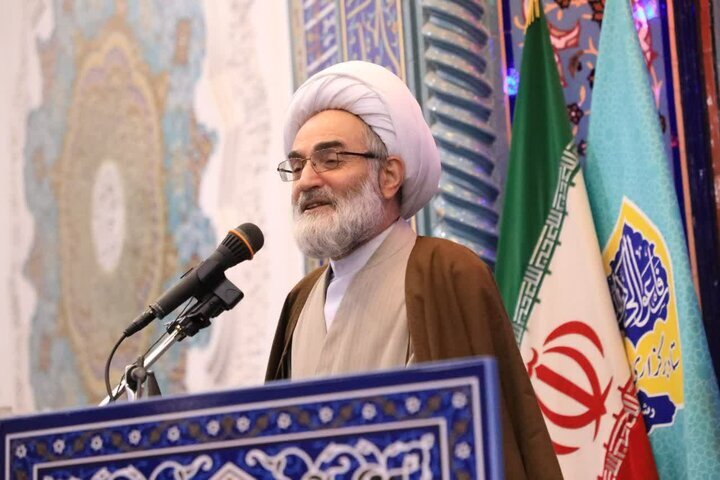 اگر مردم تصمیم بگیرند، دمار از روزگار بی‌حجاب‌ها درمی‌آورند/ با وضع کثیف بیرون می‌آیند و غیر قابل تحمل شده‌اند/ خودتان را جمع کنید