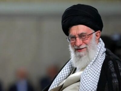 انتقام خون رهبرشهید تنها با ابزار نظامی محقق نمی شود؛ باید از ابزار حقوقی و دیپلماسی استفاده کرد
