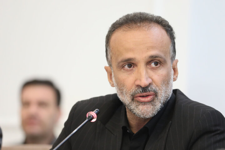 ایران خودرو برای تامین منافع خود جلوی تردد خودروهای پلاک مناطق آزاد را گرفت