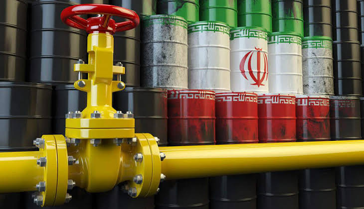 واکنش نایب رییس کمیسیون اقتصادی مجلس به لغو مجوز فروش نفت