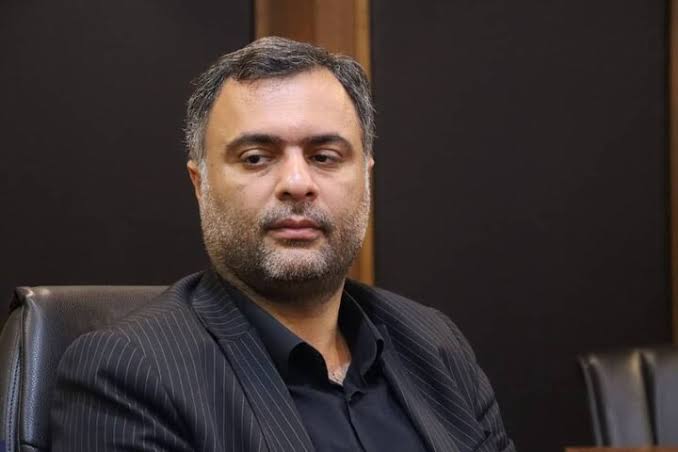 محدودیت تردد خودروهای مناطق آزاد ناشی از کارشکنی خودروسازان داخلی است | با مافیای خودرو برخورد شود