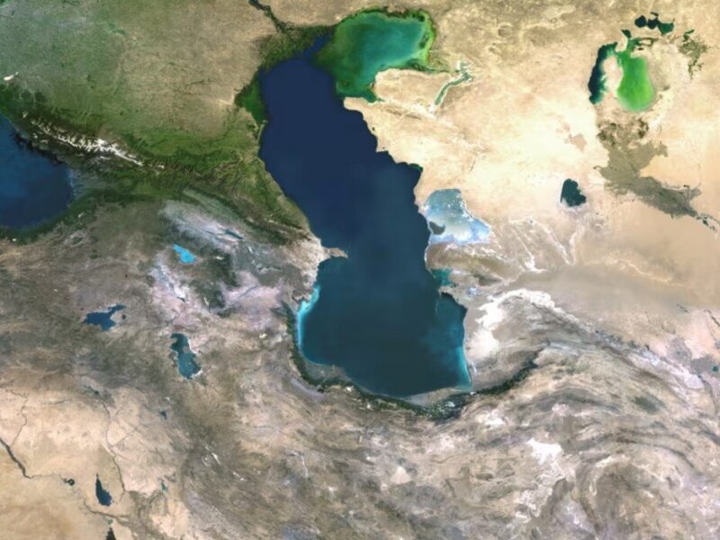بستن تنگه هرمز کافی نیست؛ باید با ناامن کردن منطقه خزر راه نفت اسرائیل را در منطقه قفقاز و جمهوری آذربایجان بست